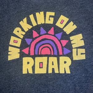 Homage Kids “Working On My Roar” Disney Lion King T-shirt - Size: 8 - Like new!